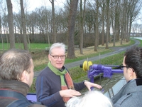 Pol Van Den Driessche (N-VA) op het dek van binnenschip Yaris